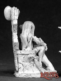 Dark Elf Queen on Throne 02577 (metal)