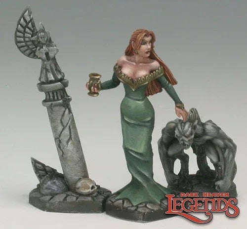 Siobhana, Vampire Noble 03150 (metal)