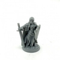 Isabeau Laroche, Female Paladin 07129
