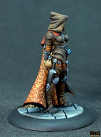 Reaper Miniatures Tara the Silent Human Rogue 44240