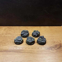 Basalt Rock 32mm Round Bases 5 stuks