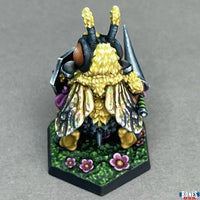 Honeythorn Knight (On Foot) 30122